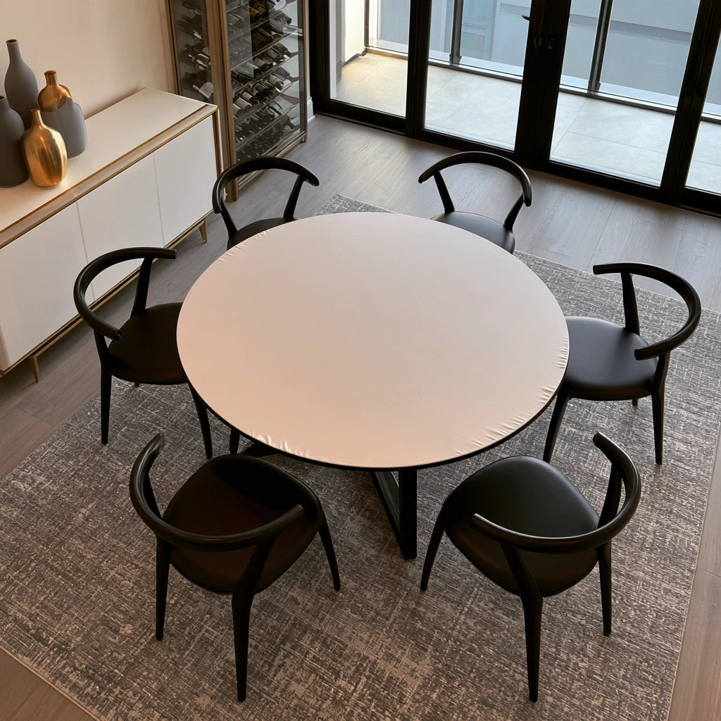 Essgruppe mit Tisch und St¨¹hlen, mit klarer Formgebung, Farbe: grau